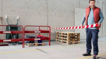 Schilder, Markierungen und Sicherheitsausrüstung